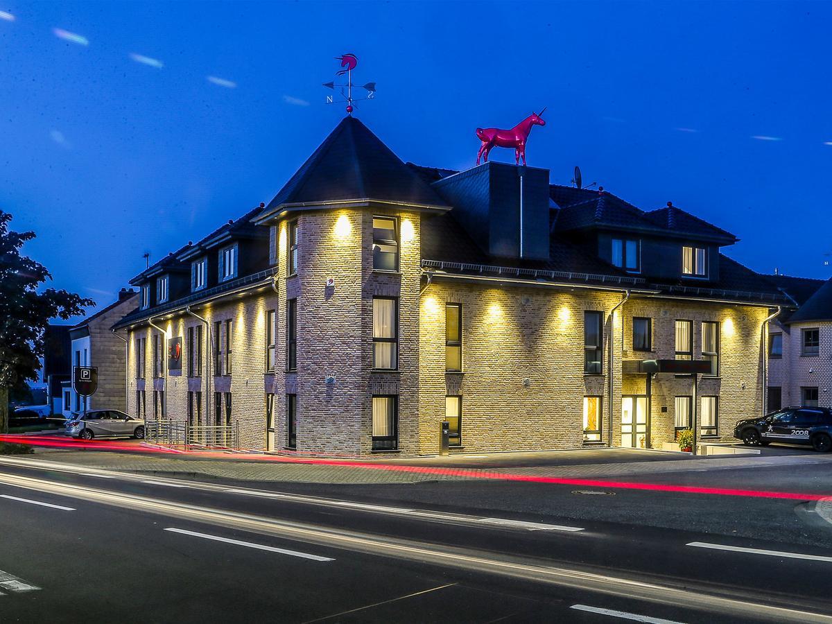 Hotel Rotes Einhorn **** Düren - Eifel Zewnętrze zdjęcie