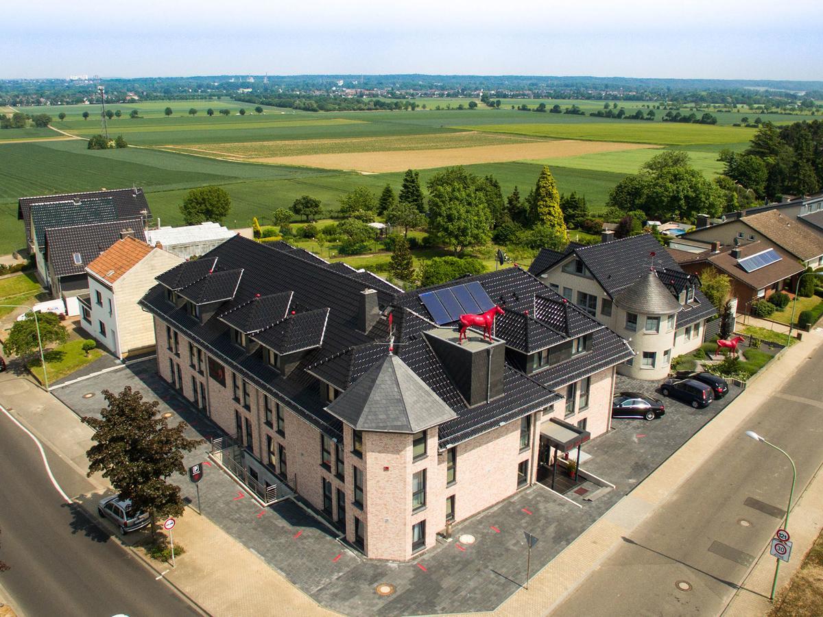 Hotel Rotes Einhorn **** Düren - Eifel Zewnętrze zdjęcie